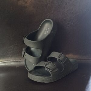 CELIA Baja Kids Black Buckle Sandals